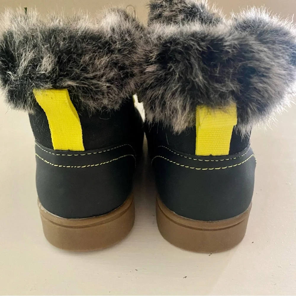 Cat & Jack Kalvin Faux Fur Boots